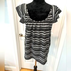 Women's Size MEDIUM Top/Blouse New